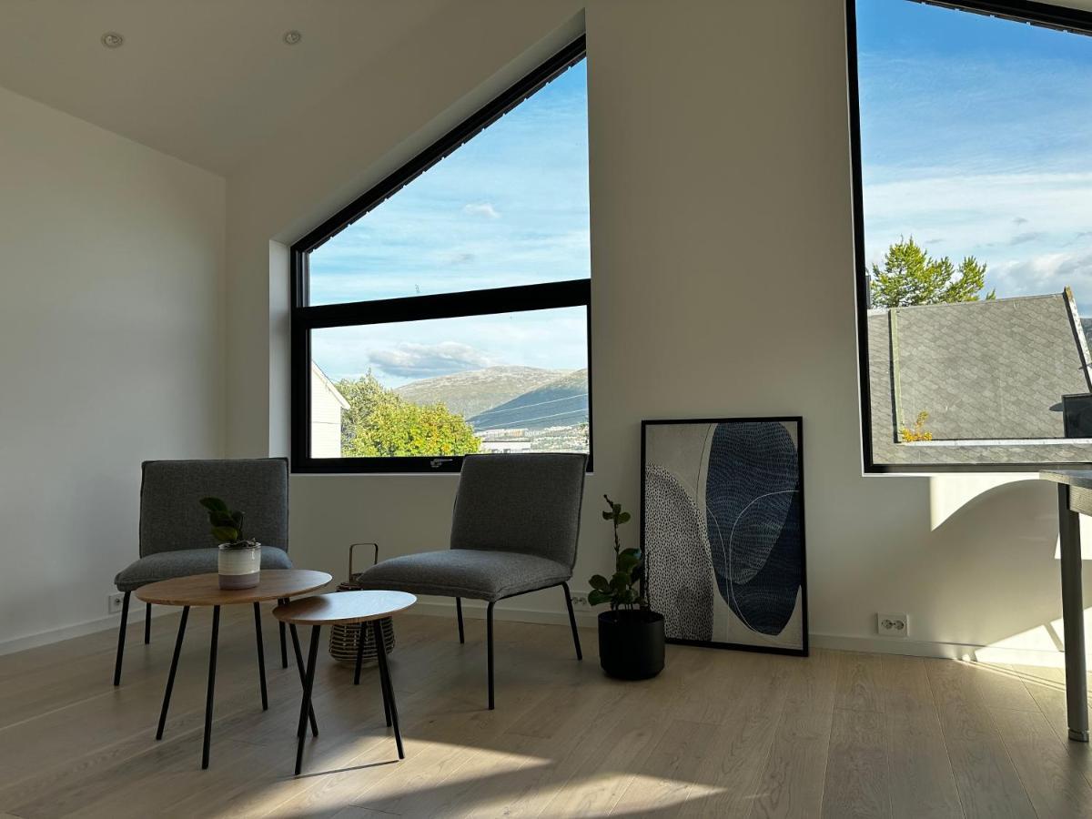 Tromso Central Guest House With Parking Eksteriør billede